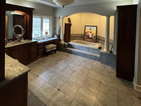 16W122 91ST Street Burr Ridge IL 60527