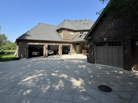 16W122 91ST Street Burr Ridge IL 60527