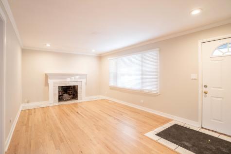 1392 West 52nd Place La Grange Highlands IL 60525
