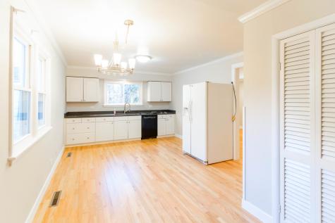 1392 West 52nd Place La Grange Highlands IL 60525