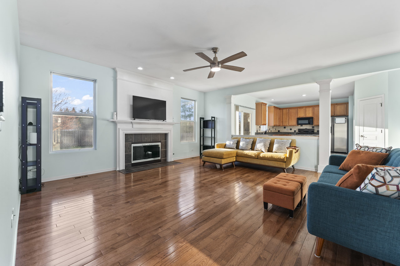 149 Lilac Street Bolingbrook IL 60490