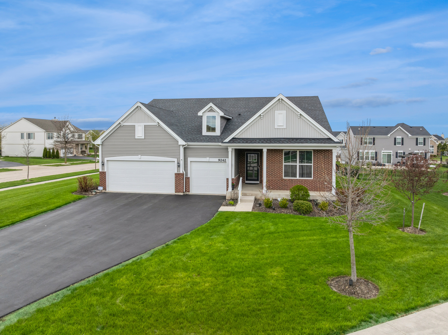 9242 Enstrom Court Huntley IL 60142