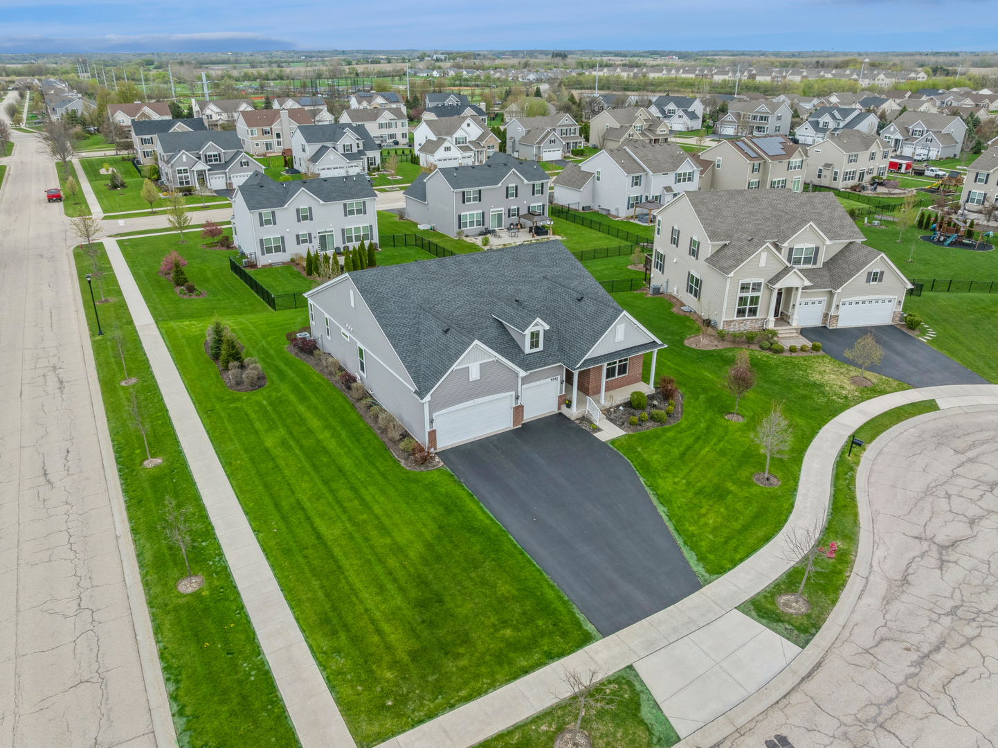 9242 Enstrom Court Huntley IL 60142