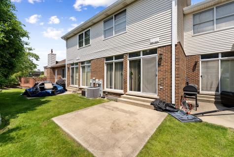 5121 Deblin Lane Oak Lawn IL 60453