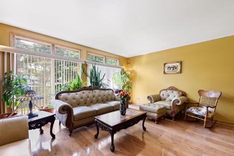 5121 Deblin Lane Oak Lawn IL 60453