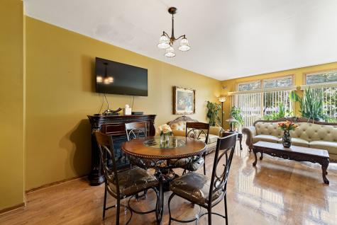 5121 Deblin Lane Oak Lawn IL 60453