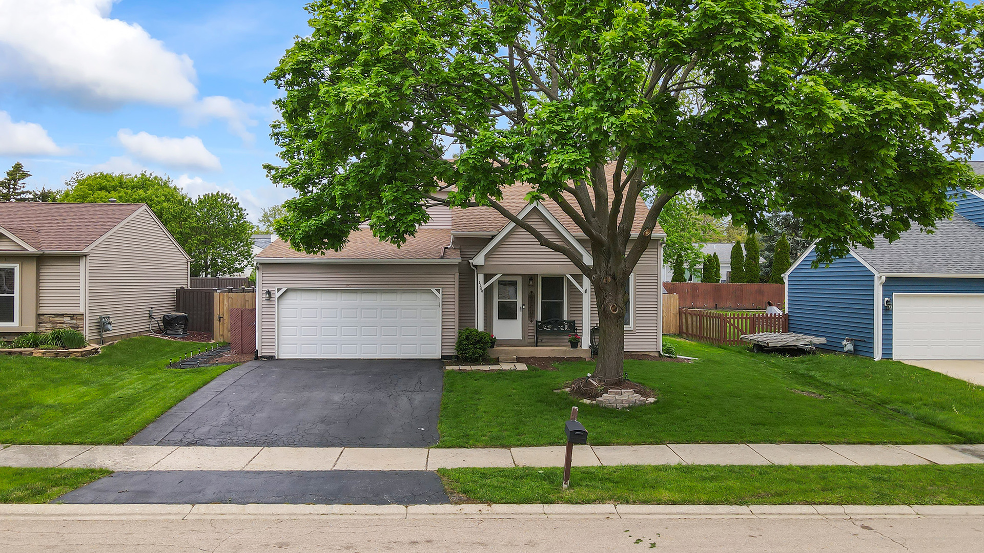 2250 Bannister Lane Aurora IL 60504