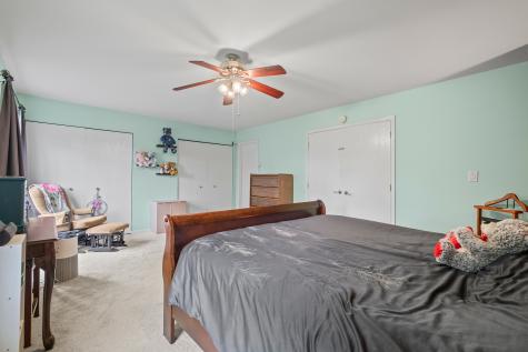 2250 Bannister Lane Aurora IL 60504