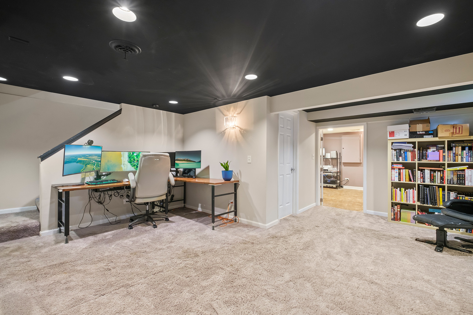 2250 Bannister Lane Aurora IL 60504
