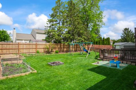 2250 Bannister Lane Aurora IL 60504