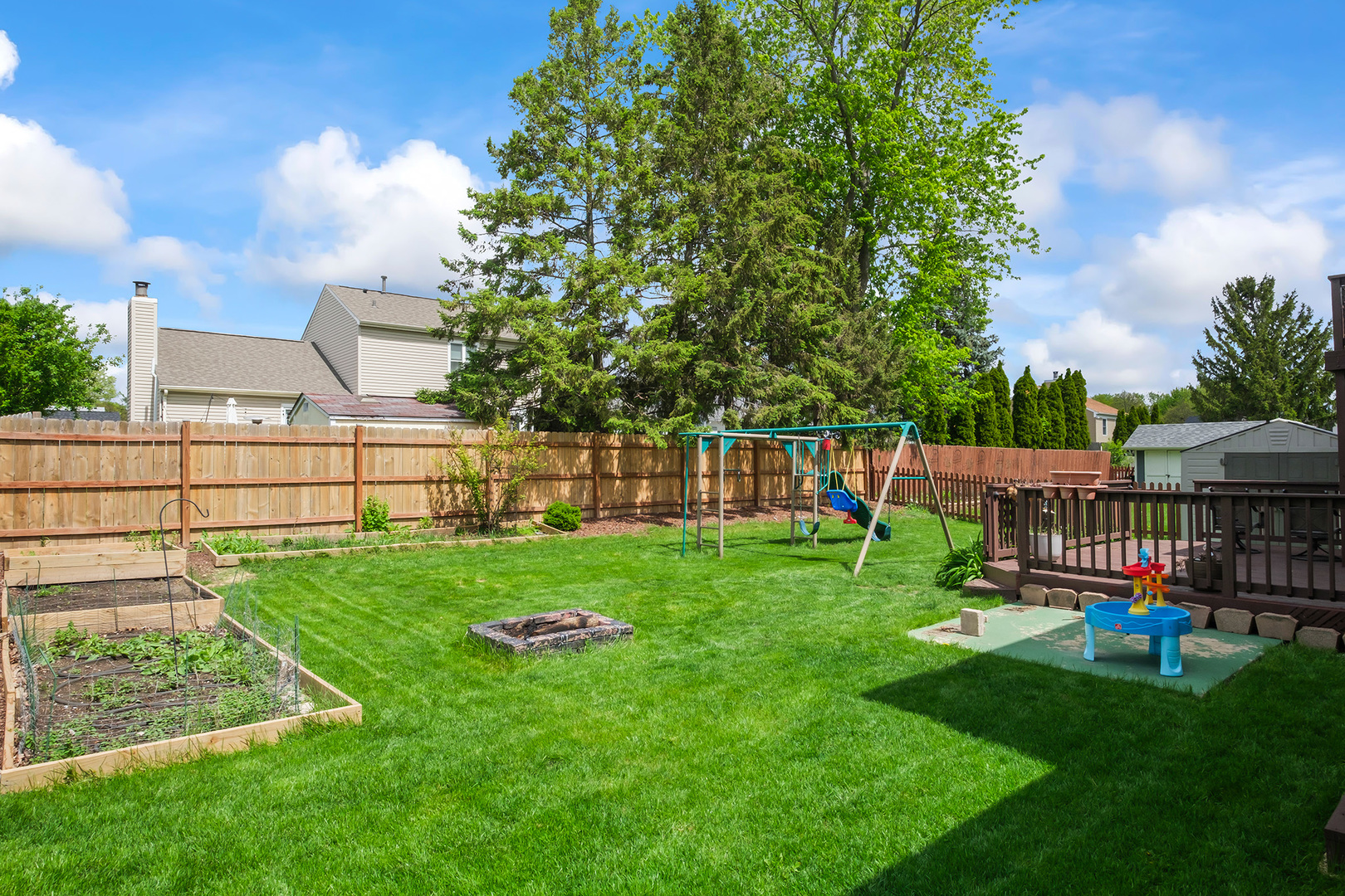 2250 Bannister Lane Aurora IL 60504