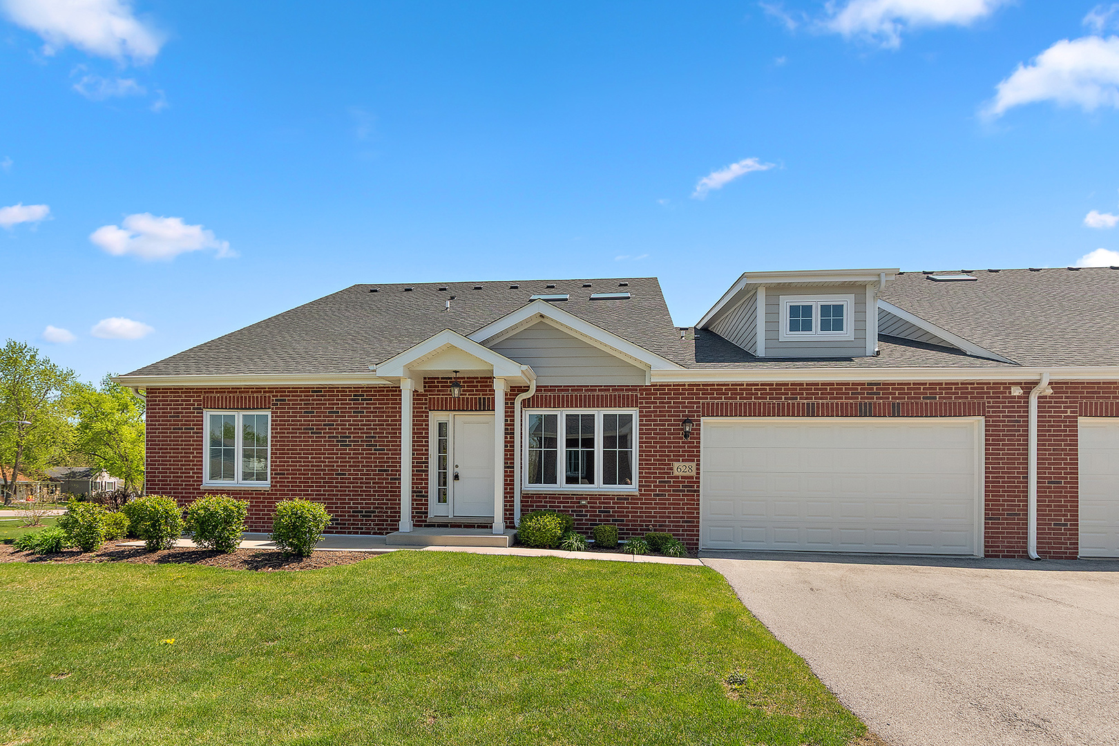 628 Prairie Crossing Drive New Lenox IL 60451
