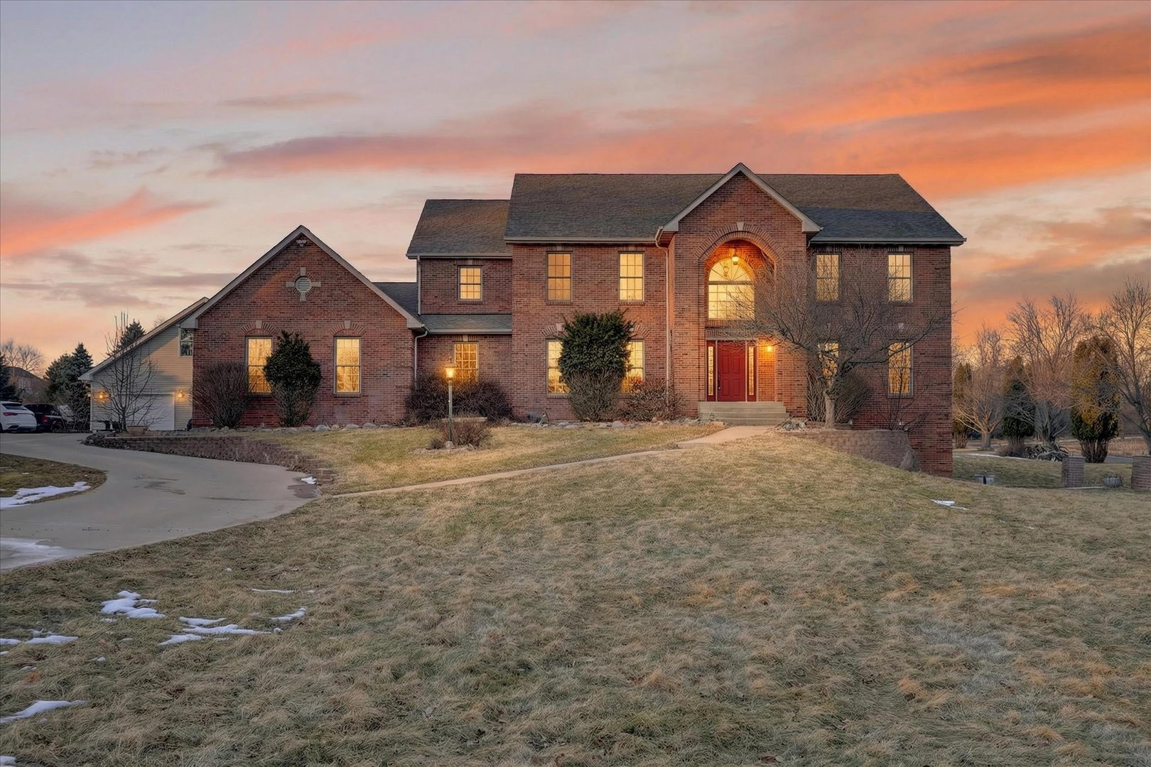 8306 East Crockett Road Roscoe IL 61073