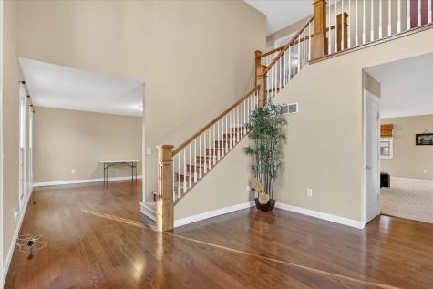 8306 East Crockett Road Roscoe IL 61073