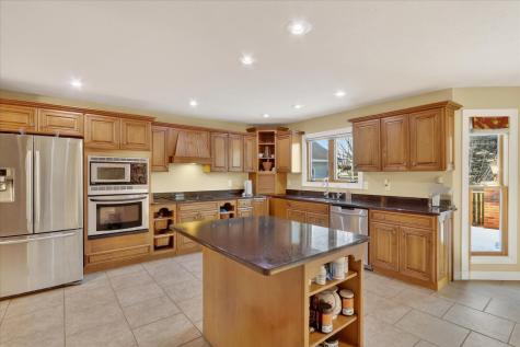 8306 East Crockett Road Roscoe IL 61073
