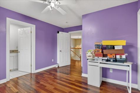 8306 East Crockett Road Roscoe IL 61073