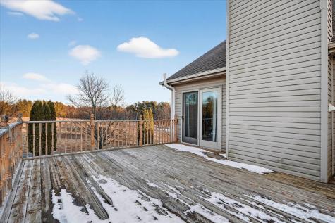 8306 East Crockett Road Roscoe IL 61073