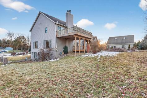 8306 East Crockett Road Roscoe IL 61073
