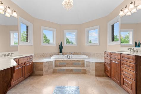 22322 North Prairie Court Kildeer IL 60047
