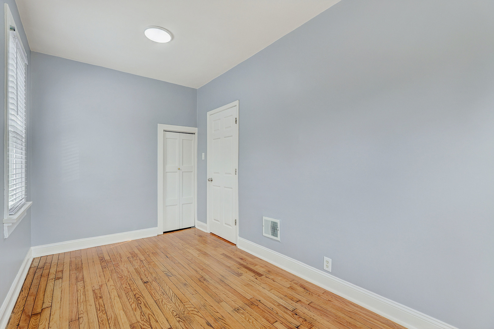306 East 118th Street Chicago IL 60628