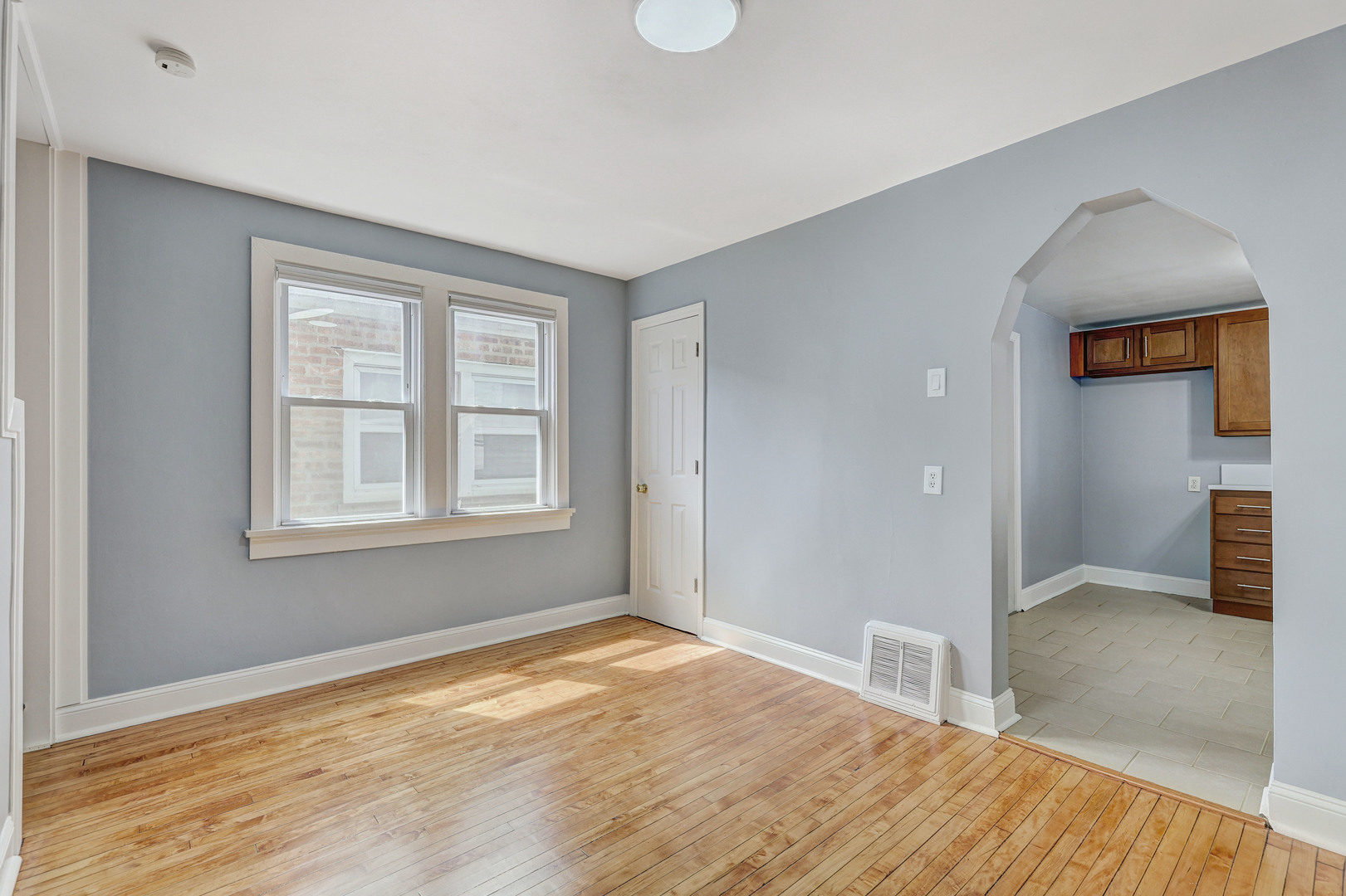 306 East 118th Street Chicago IL 60628