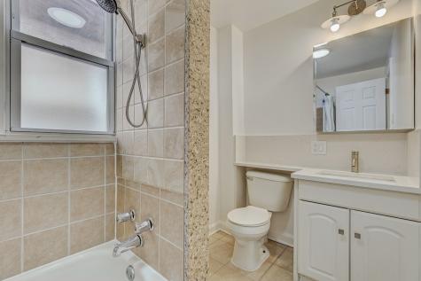 306 East 118th Street Chicago IL 60628