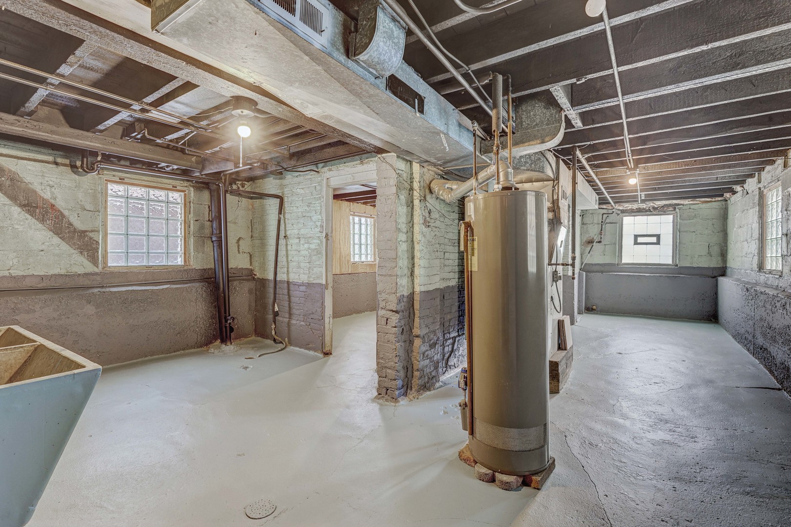 306 East 118th Street Chicago IL 60628