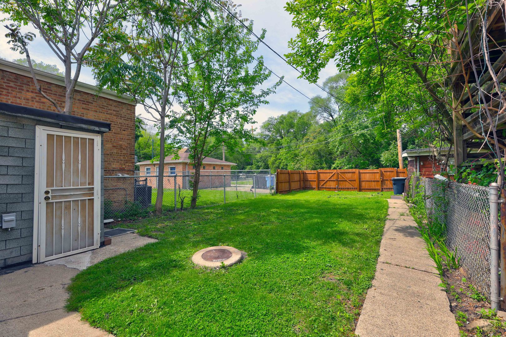 306 East 118th Street Chicago IL 60628
