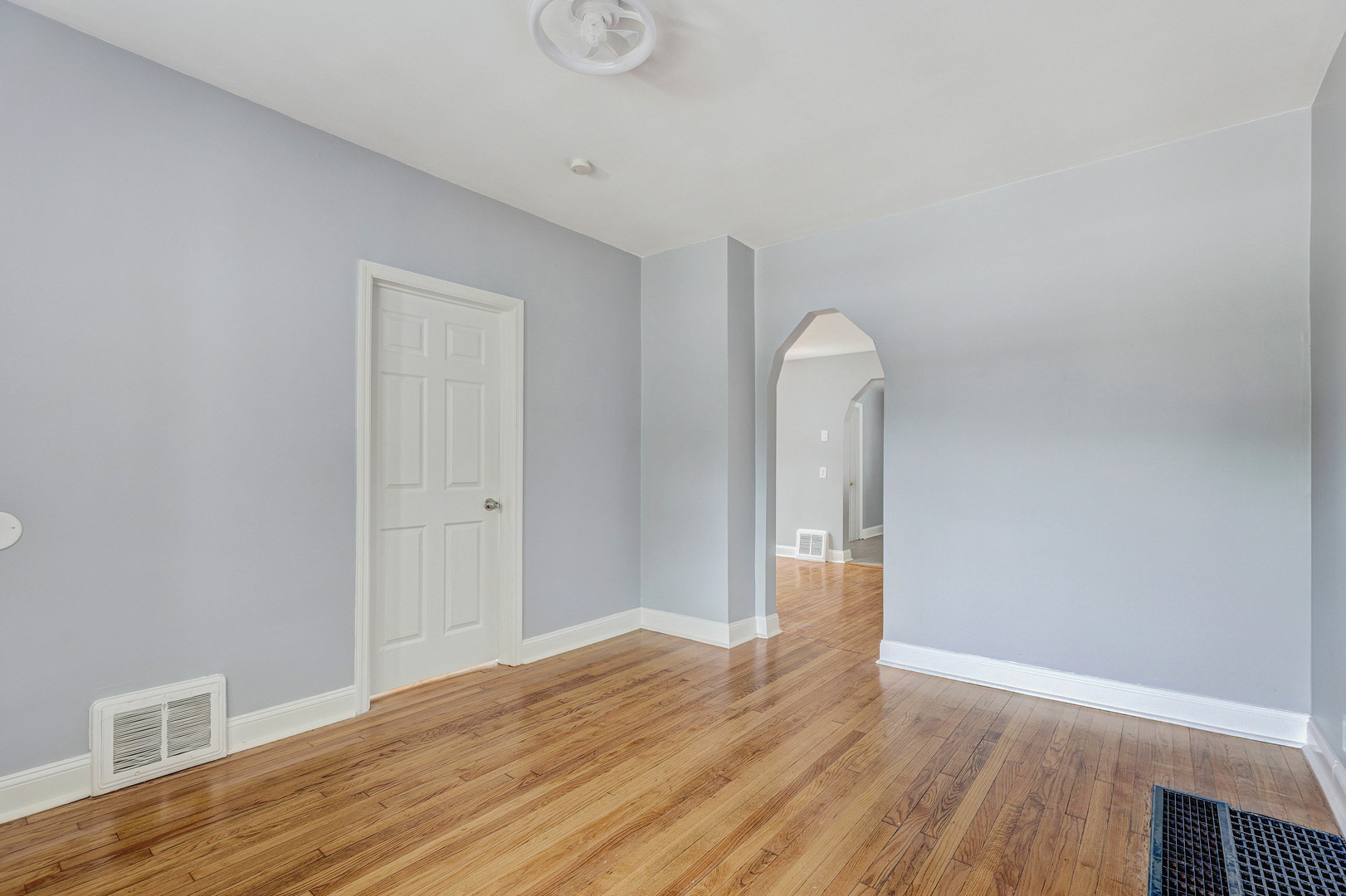 306 East 118th Street Chicago IL 60628