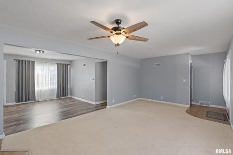 622 53RD Street Moline IL 61265