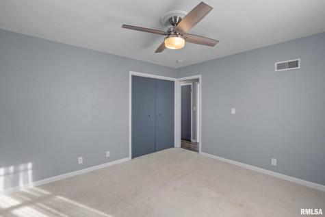 622 53RD Street Moline IL 61265