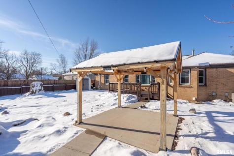 622 53RD Street Moline IL 61265