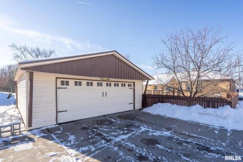 622 53RD Street Moline IL 61265