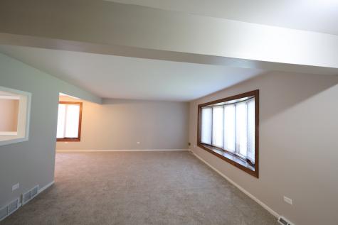 8537 163RD Street Tinley Park IL 60487
