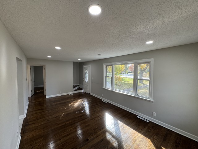 54 Mionske Drive Lake Zurich IL 60047