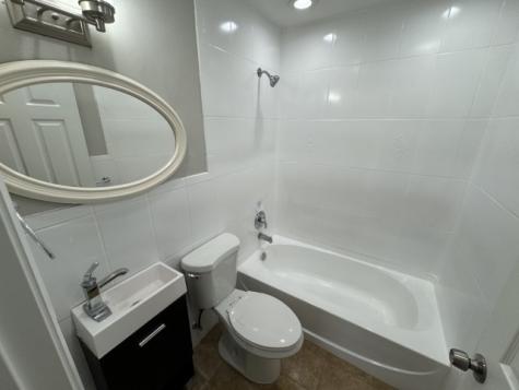 54 Mionske Drive Lake Zurich IL 60047