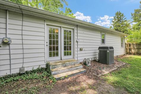 1108 South Mattis Avenue Champaign IL 61821