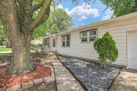 1108 South Mattis Avenue Champaign IL 61821