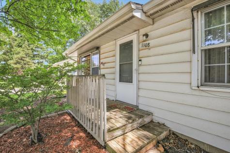 1108 South Mattis Avenue Champaign IL 61821