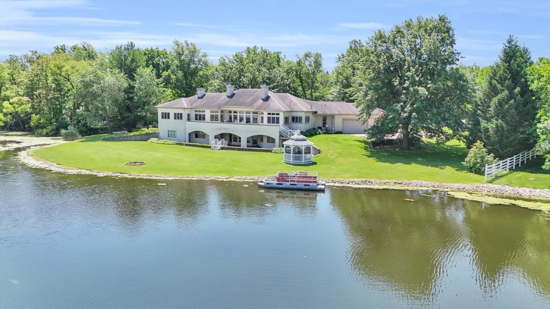 401 M County Road 2425 N Mahomet IL 61853