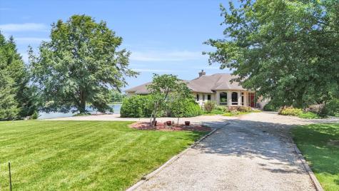 401 M County Road 2425 N Mahomet IL 61853
