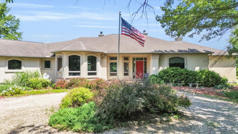 401 M County Road 2425 N Mahomet IL 61853