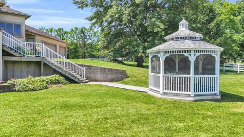 401 M County Road 2425 N Mahomet IL 61853