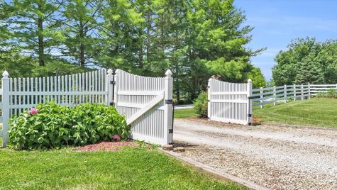 401 M County Road 2425 N Mahomet IL 61853