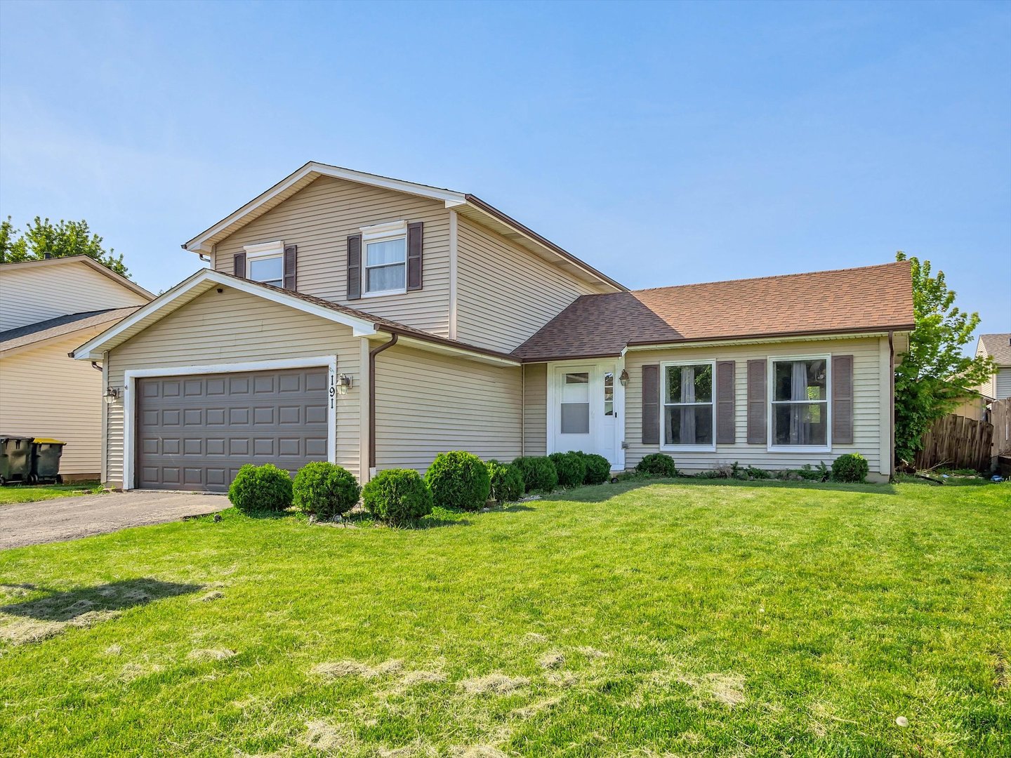 191 Pebblecreek Trail Carol Stream IL 60188