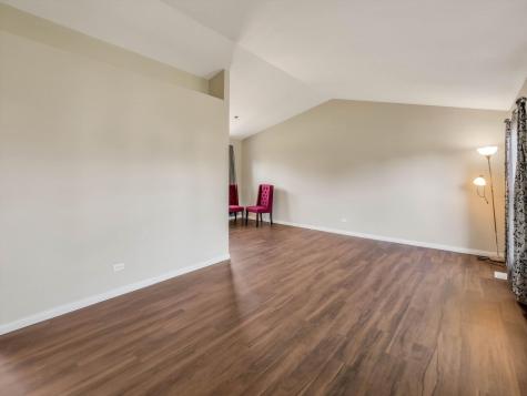 191 Pebblecreek Trail Carol Stream IL 60188