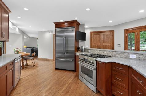 5337 Brookbank Road Downers Grove IL 60515