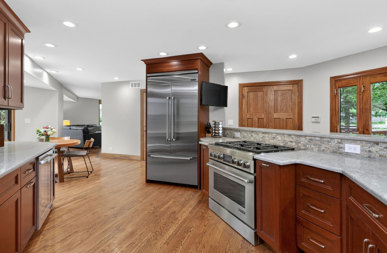 5337 Brookbank Road Downers Grove IL 60515