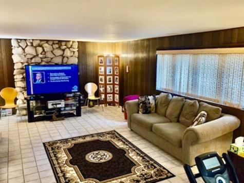 16821 South Clyde Avenue South Holland IL 60473