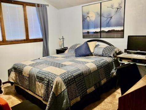 16821 South Clyde Avenue South Holland IL 60473